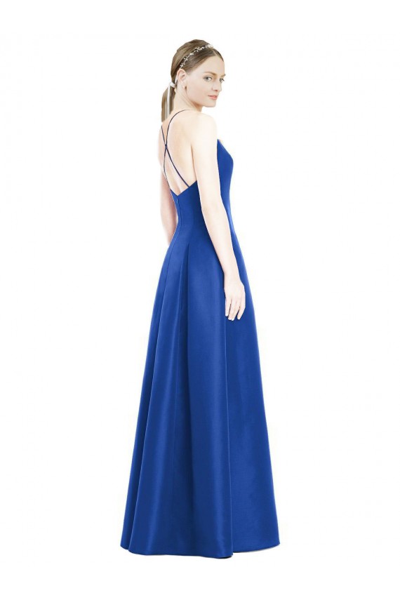 Comprimento Chão Azul Real Sem Mangas Linha A Criss Cruz Alças finas Vestidos de Madrinha Por Atacado