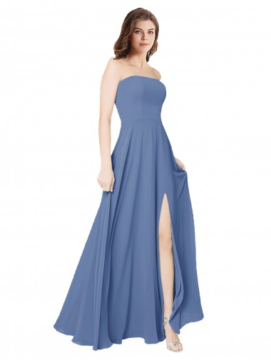 Comprimento Chão Windsor Azul Sem Mangas Linha A Abrir de volta Vestidos de Madrinha Por Atacado